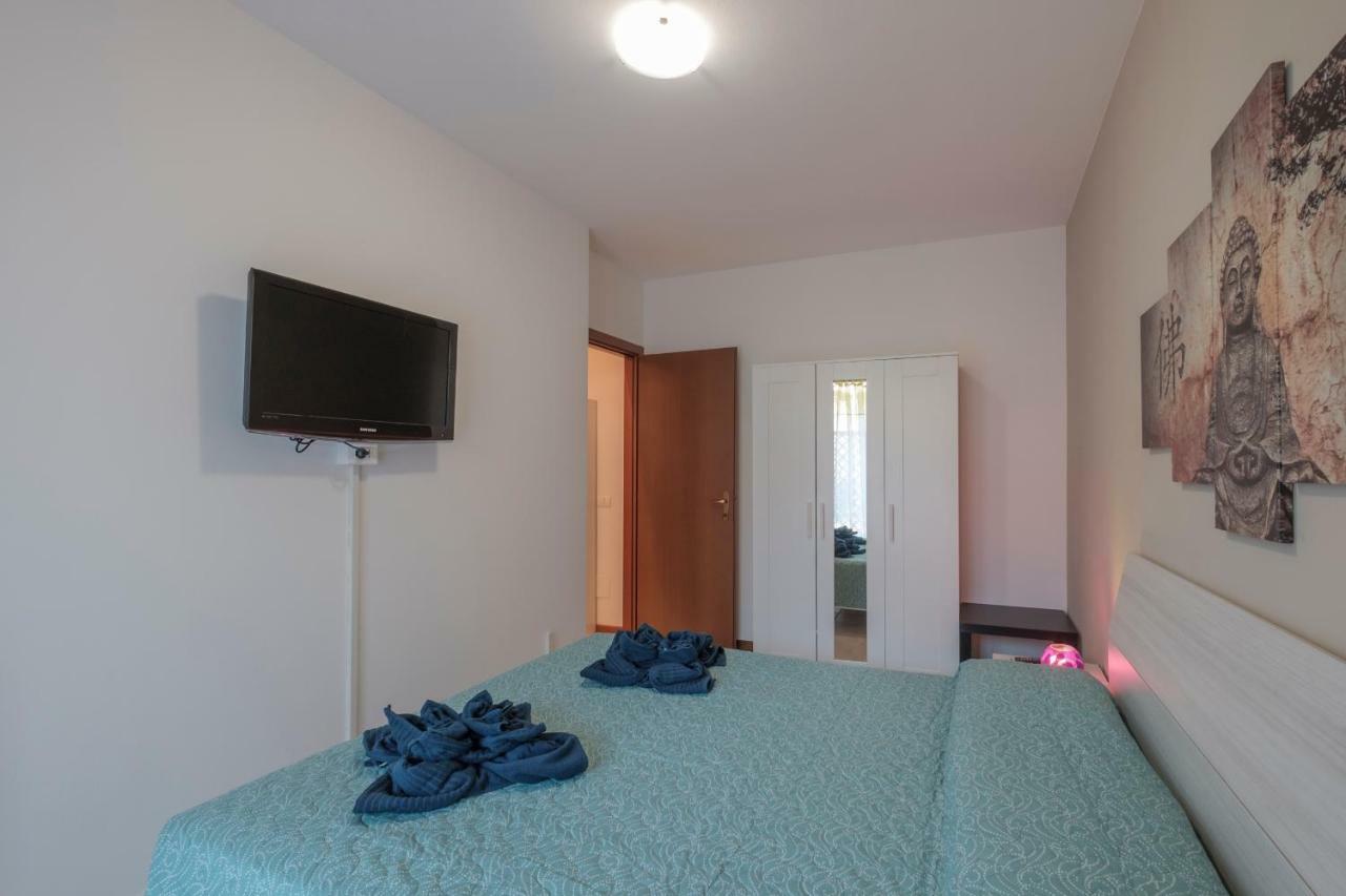 House And Green Sirmione - 2 Rooms Apartment Exterior photo